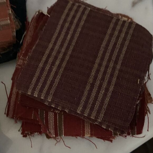 LOT OF VTG 2.5" Quilt Block Squares Patterned & Plaids Cotton Cut Fabric Pieces - Picture 2 of 13